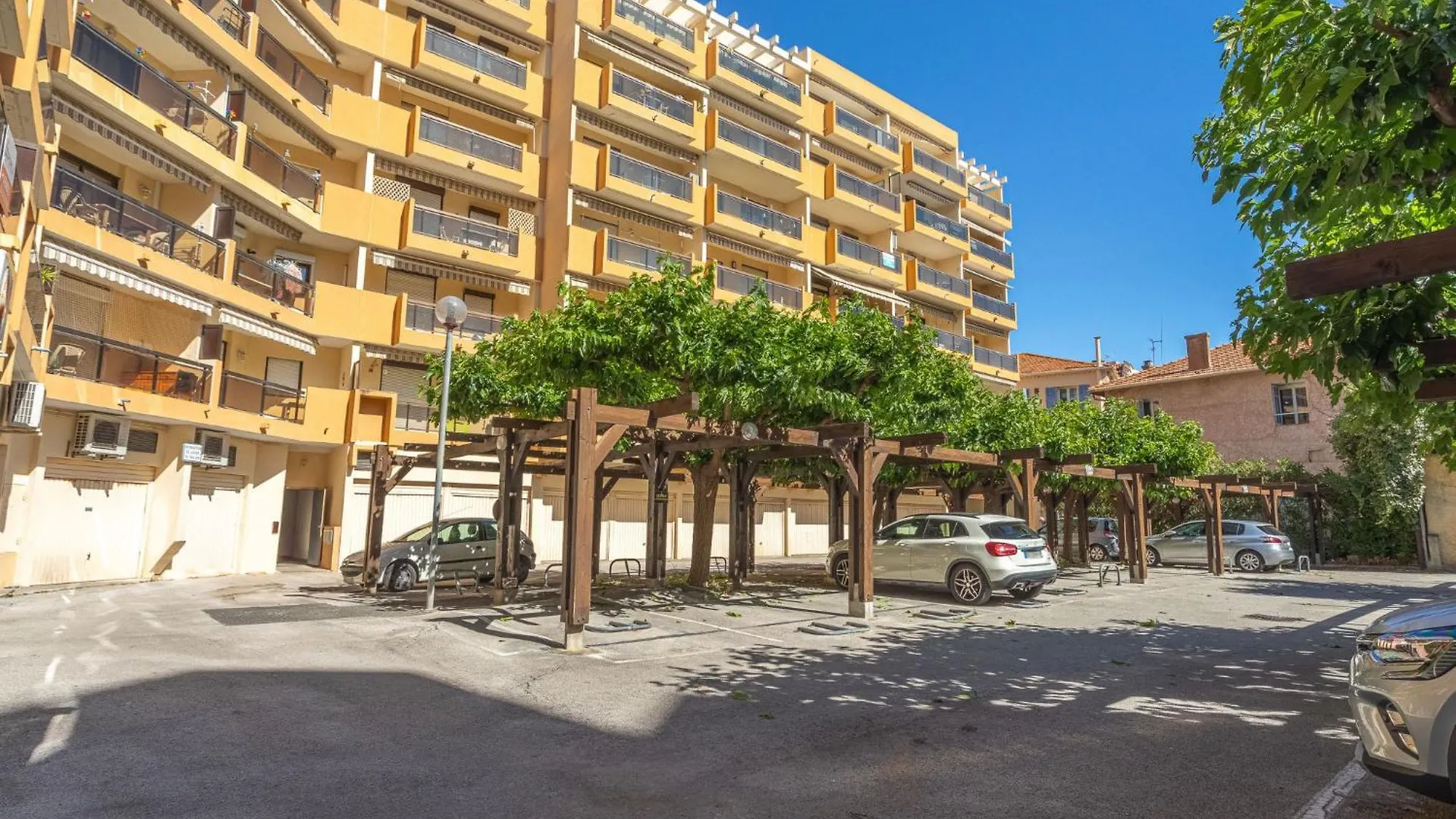Apartment Saint James-9 Le Lavandou