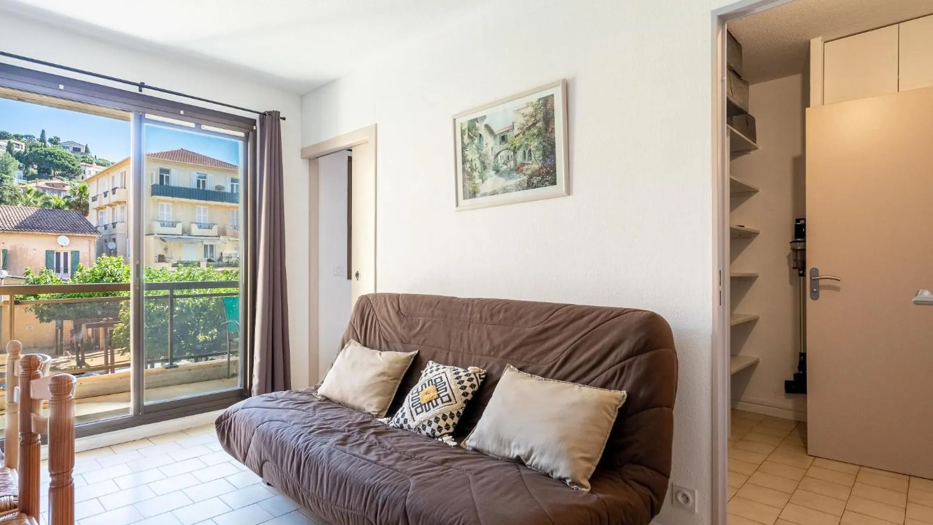 Apartment Saint James-9 Le Lavandou