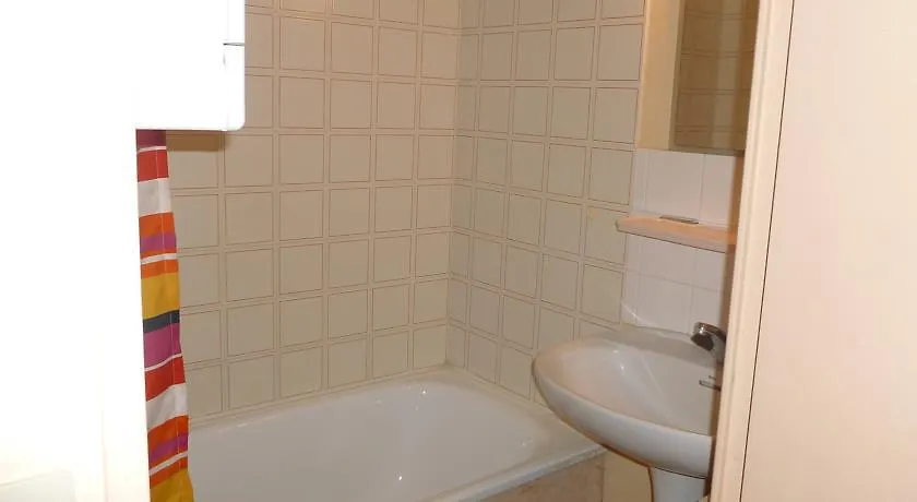 Apartment Saint James-9 Le Lavandou