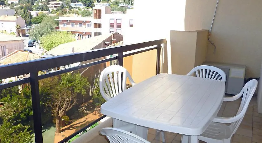 Apartment Saint James-9 Le Lavandou