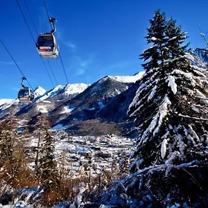 https://rental-apartment-ii-residence-les-sources-cauterets.midi-pyreneeshotels.com